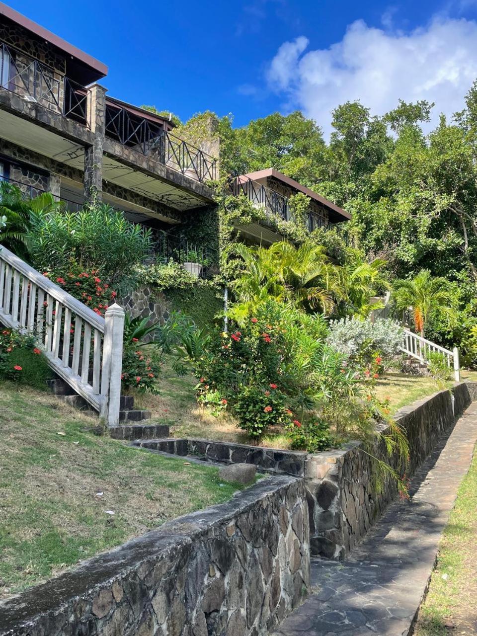 Crescent Beach Firefly Estate Bequia酒店 外观 照片